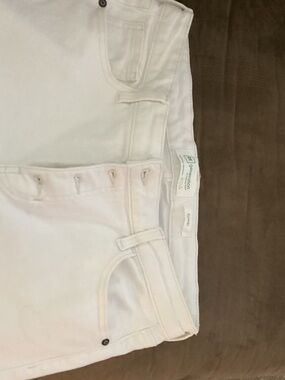 White High-Rise Button-Fly Jeans - Stretch Denim